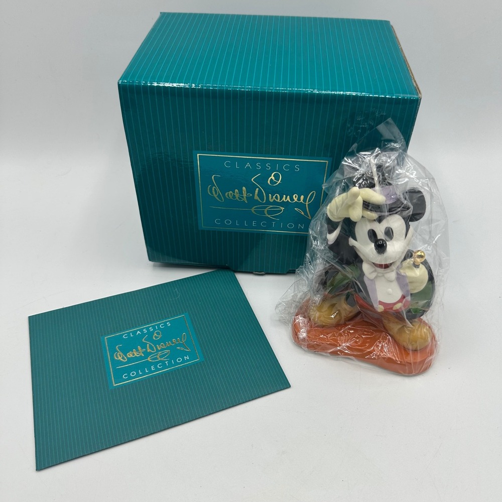 WDCC Magician Mickey On With The Show 1997 Disney Collectors Society Figurine